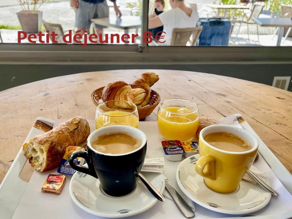 Hotel Restaurant La Ceinture Vauvert Esterno foto